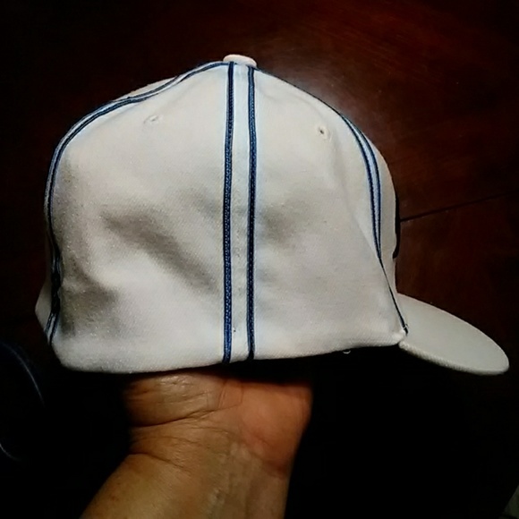 Rocawear Flexfit Fitted Cap - Picture 4 of 8
